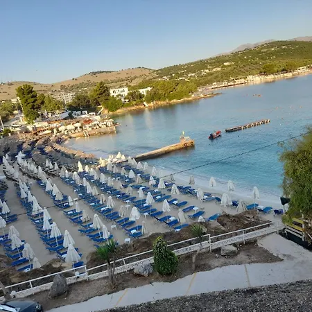 Ramaj Εξαμίλιο